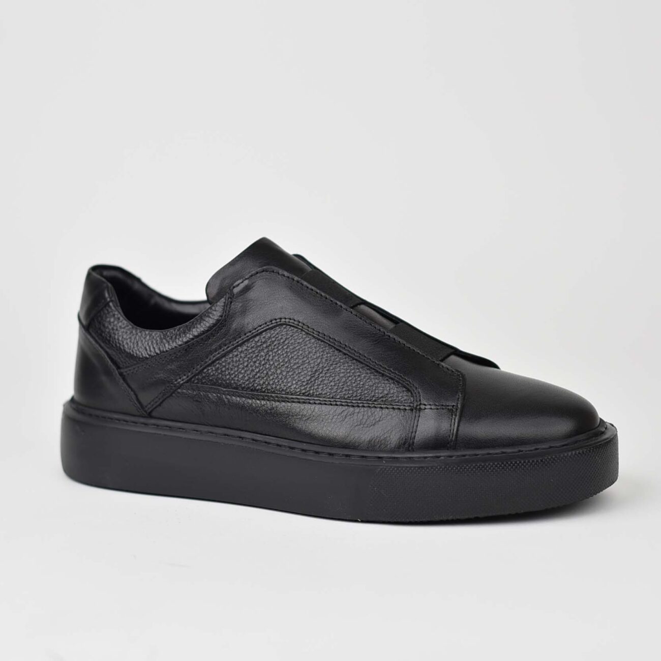 Atlete 525 black