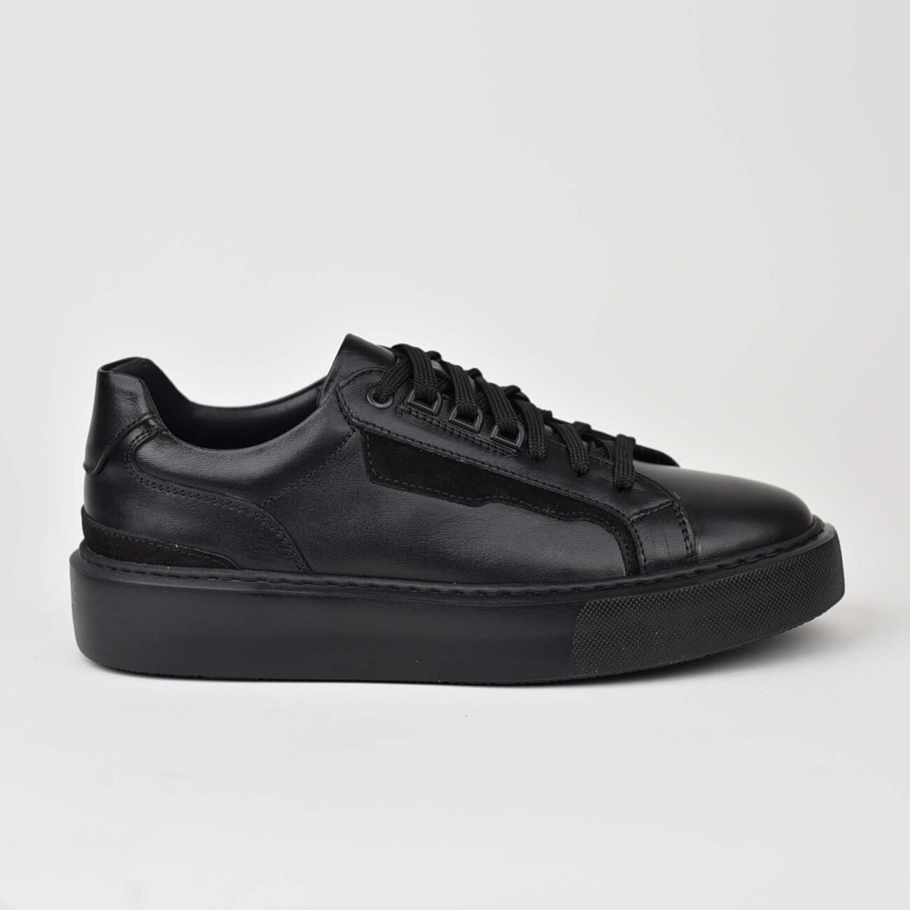 Atlete 312 black